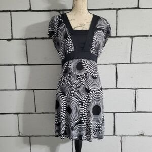 3/$30 SALE! Black & White Polka Dot Swirl Dress Sz L